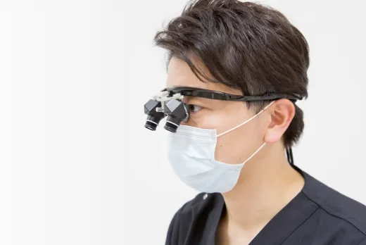 繊細な手術のための機器導入